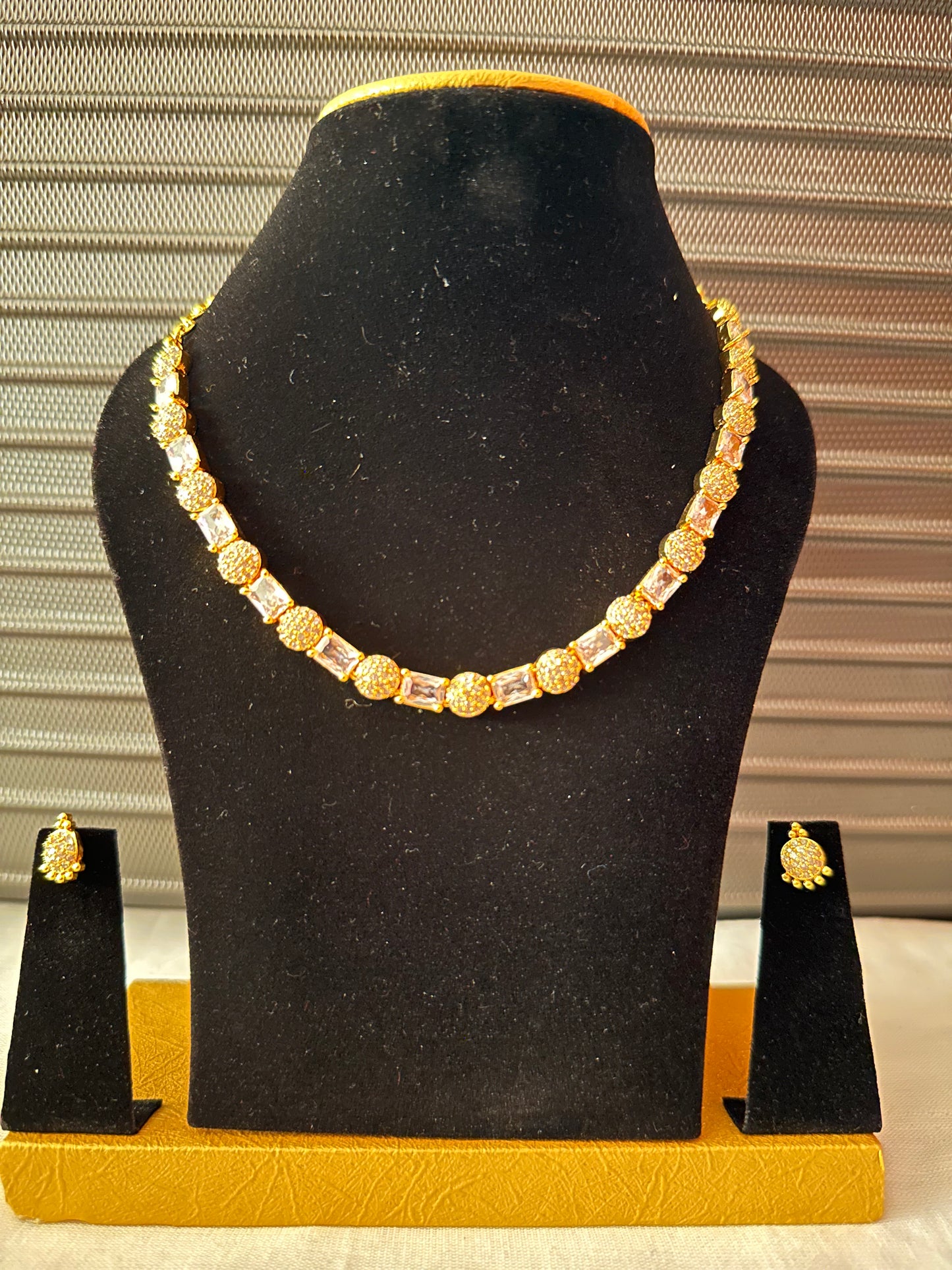Necklace with Earing's - DC-0002